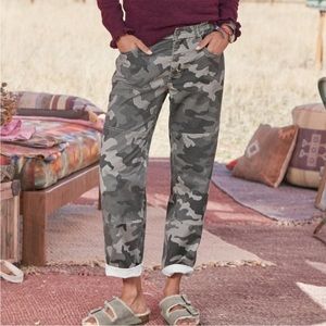 Sundance Reed Camo Pants